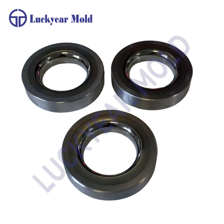 Comprendere punzoni e matrici in leghe dure